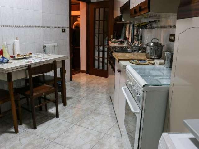 Appartamento con 2 camere da letto in affitto nel Rione Monti, Roma