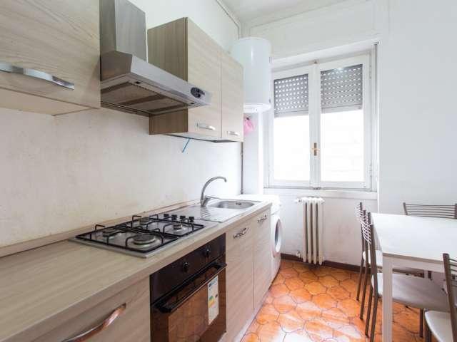 Appartamento con 2 camere da letto in affitto, San Cristoforo, Milano