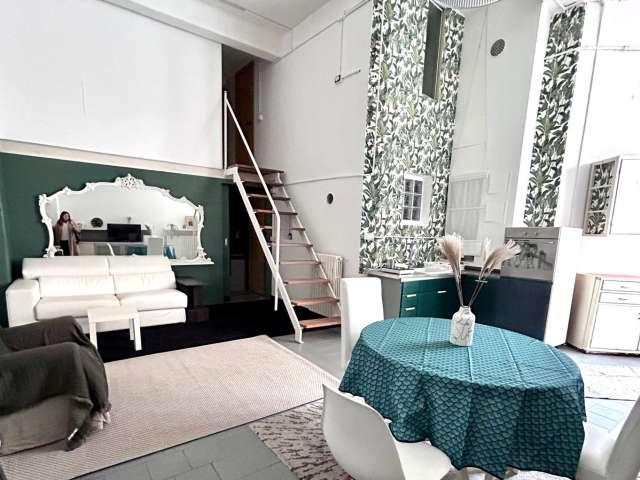 Appartamento con 2 camere in affitto a Porta Monforte, Milano