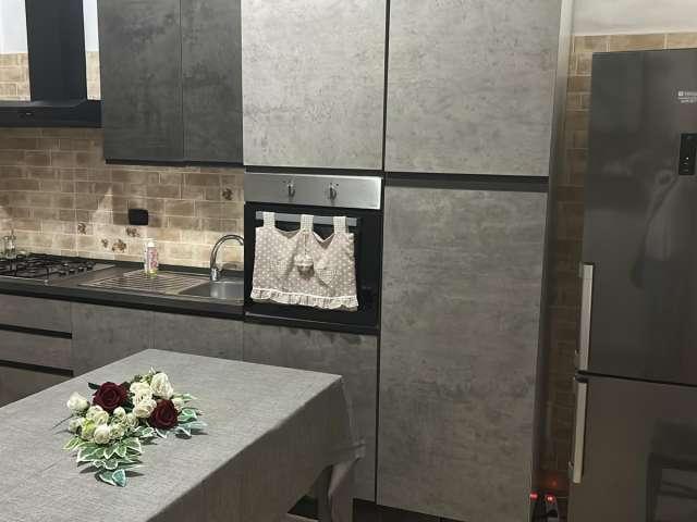 Appartamento con 3 camere da letto in affitto a Torre Angela, Roma