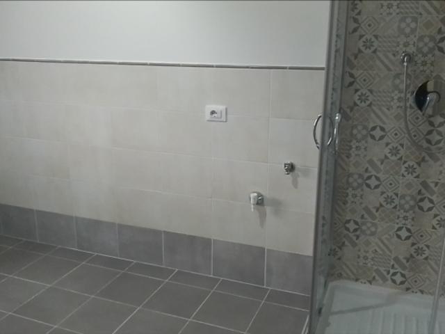 Appartamento con 3 stanze singole