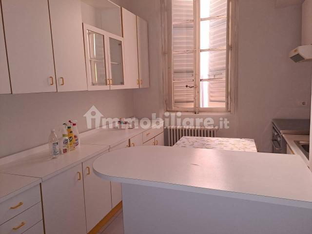 Appartamento corso G.Garibaldi, 1, Centro Storico, Piacenza