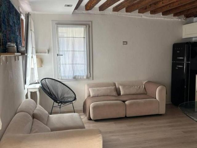 APPARTAMENTO CANNAREGIO PER RESIDENTI