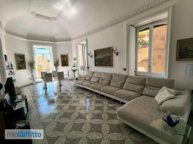 Appartamento Chiaia