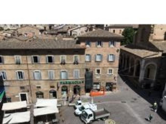 Appartamento a Urbino Piazza della Repubblica