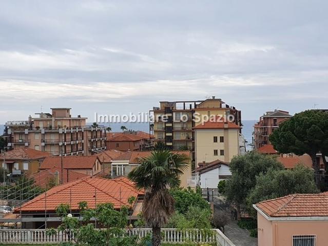 Appartamento a andora