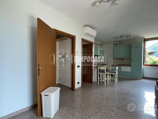 Appartamento a Calco Via Adda, Arlate 3 locali