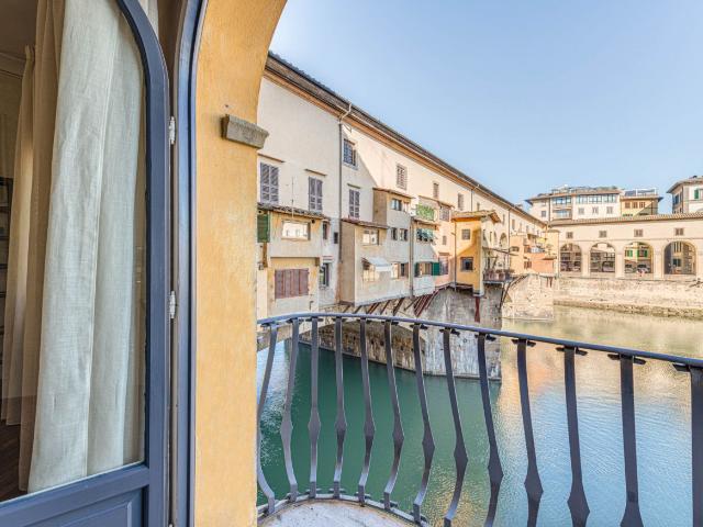 Appartamento a Firenze con Vista sul Ponte Vecchio