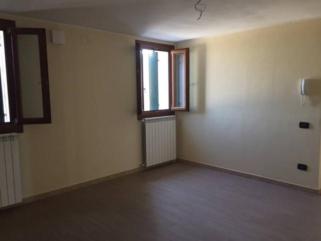 Appartamento a Lusia RO