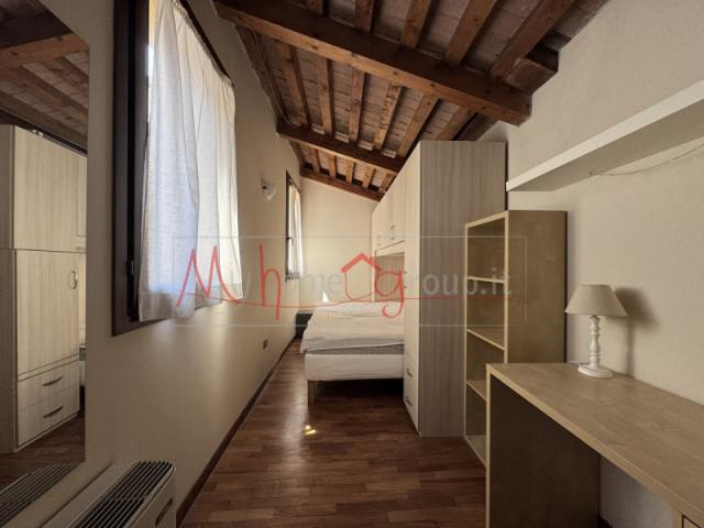 Appartamento a Padova Rif. AFF135P