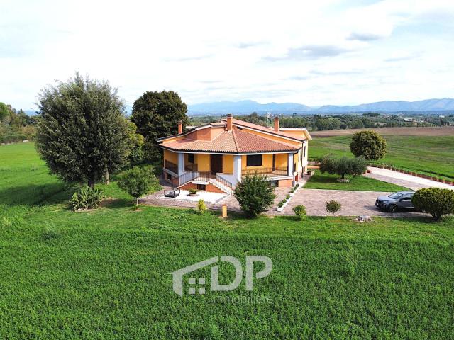 Appartamento a Palombara Sabina RM