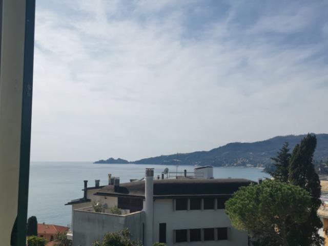 Appartamento a Rapallo Rif. A1313