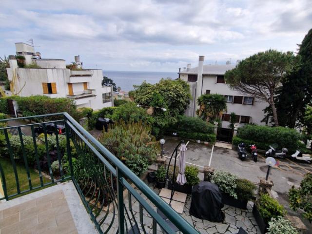 Appartamento a Rapallo Rif. A1328