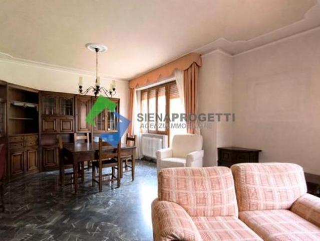 Appartamento a Siena Terrazze, zona Petriccio con 3 camere, 2 bagni e garage