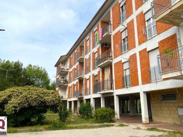 APPARTAMENTO AMPIA METRATURA VIA DEI PLATANI CARINOLA RIF.V2896