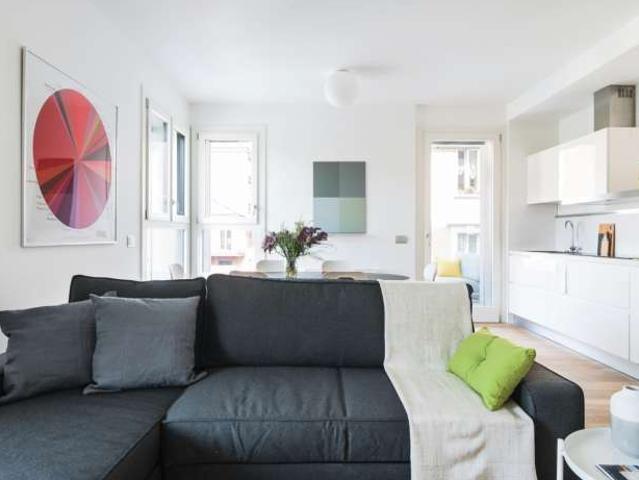 Appartamento ad una camera da letto in affitto a Washington, Milano