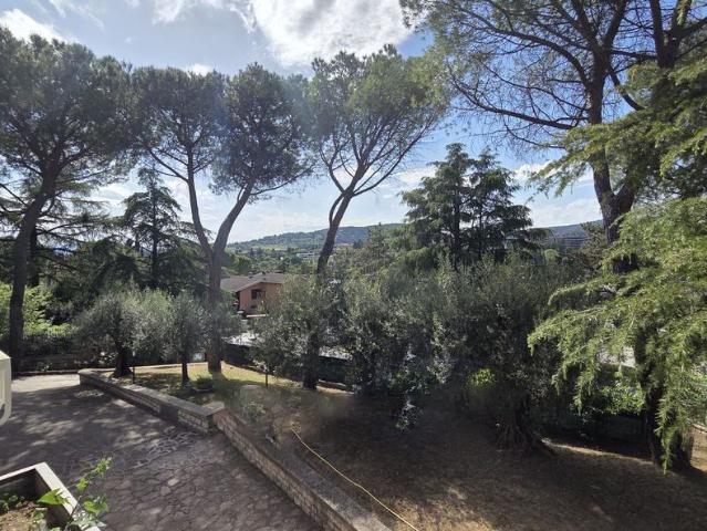 APPARTAMENTO AFFITTO PERUGIA SETTEVALLI