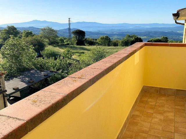Appartamento al piano primo con garage in vendita a Roccastrada, Sassofortino