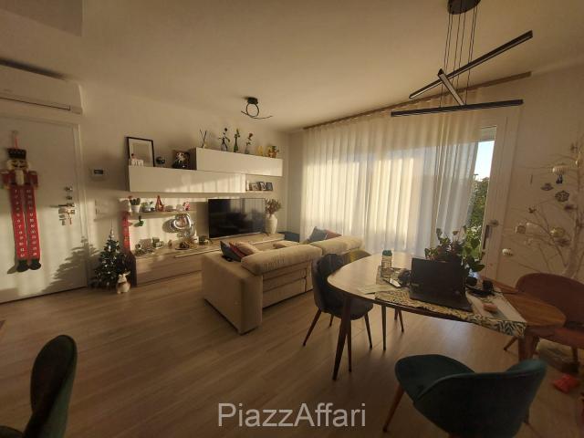 Appartamento al piano terra con giardino esclusivo