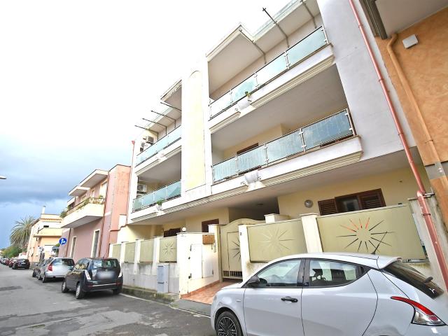 Appartamento al piano terra situato a Selargius, privo di ba. 77m² Selargius
