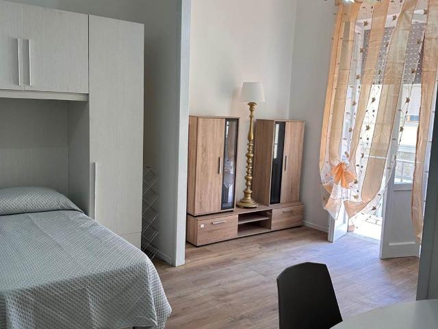 APPARTAMENTO APPENA RISTRUTTURATO CON 3 CAMERE MATRIMONIALI