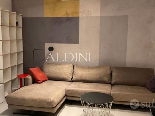 Appartamento arredato cod. r14540