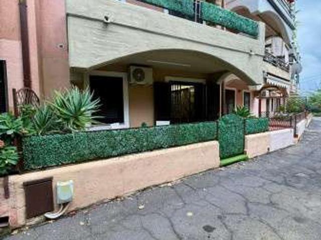 Appartamento arredato con piscina Acireale