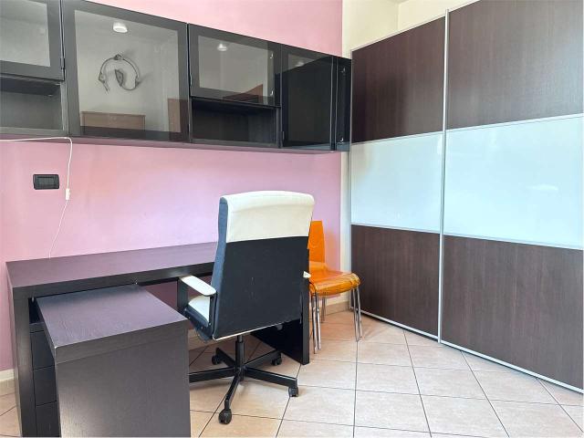 Appartamento arredato con posto auto