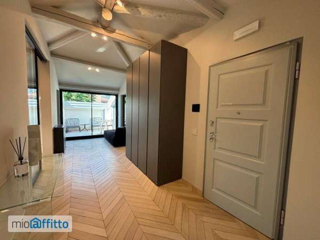 Appartamento arredato con terrazzo Murri