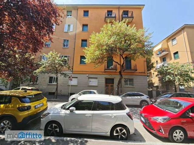 Appartamento arredato con terrazzo Murri