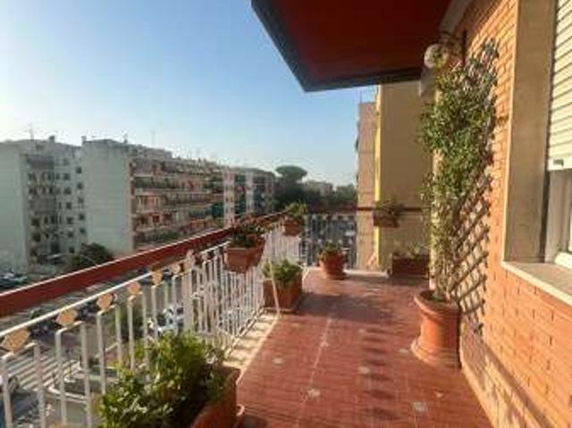 Appartamento arredato con terrazzo Marconi, ostiense, san paolo