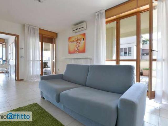 Appartamento arredato con terrazzo Mazzini