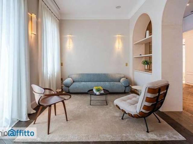 Appartamento arredato con terrazzo Milano