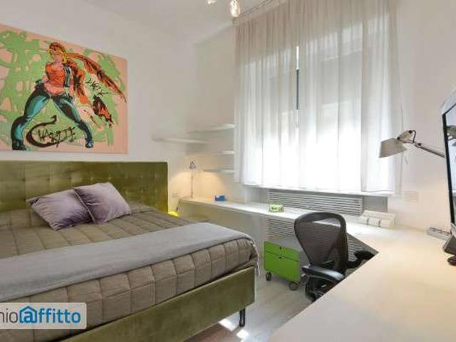 Appartamento arredato con terrazzo Milano