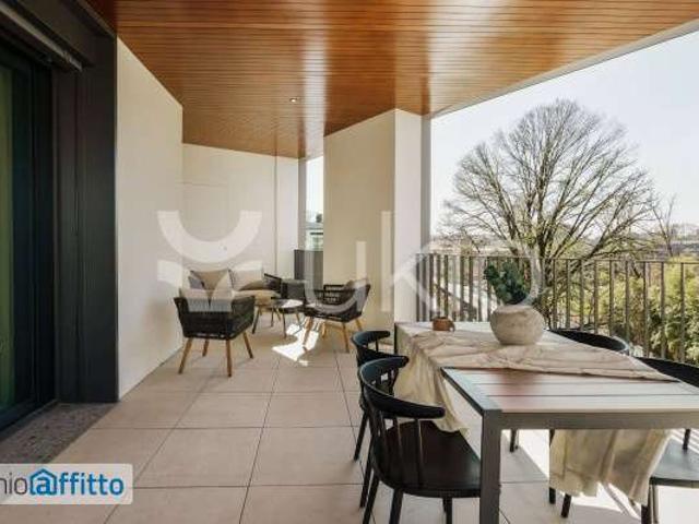 Appartamento arredato con terrazzo Milano