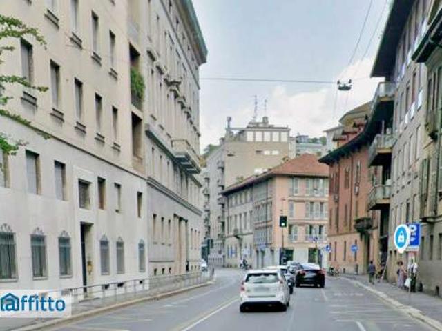 Appartamento arredato con terrazzo Milano