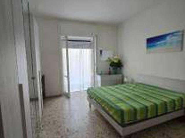 Appartamento arredato con terrazzo Mondragone