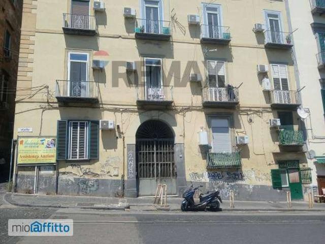 Appartamento arredato con terrazzo Napoli