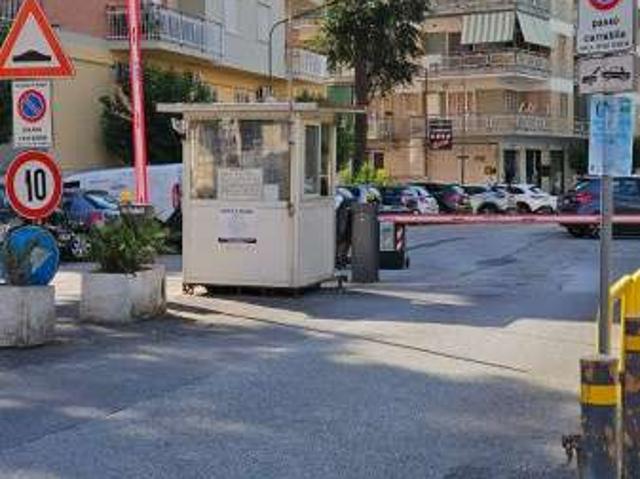 Appartamento arredato con terrazzo Napoli