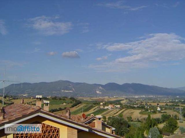 Appartamento arredato con terrazzo Narni