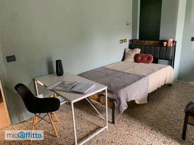 Appartamento arredato con terrazzo Aurora