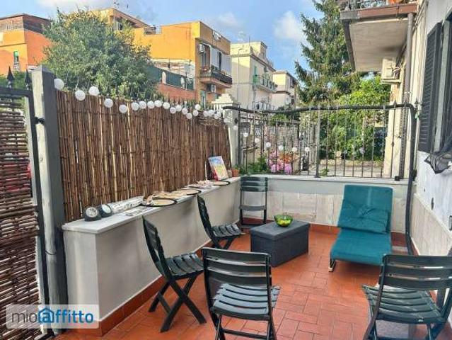 Appartamento arredato con terrazzo Acilia, vitinia, ostia antica, malafede, dragona delle borgate