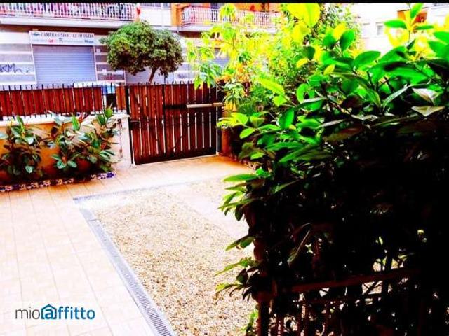 Appartamento arredato con terrazzo Acilia, vitinia, ostia antica, malafede, dragona delle borgate