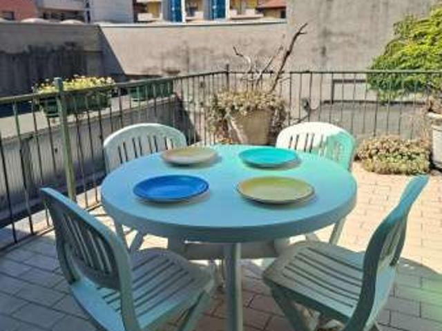 Appartamento arredato con terrazzo Affori, bovisa, niguarda, testi