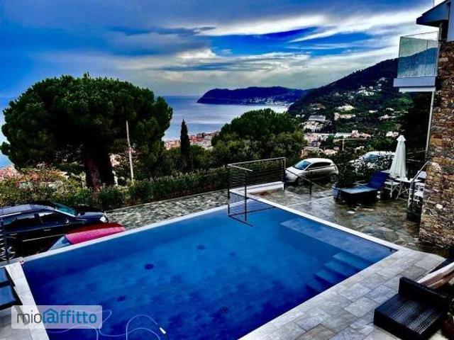 Appartamento arredato con terrazzo Alassio