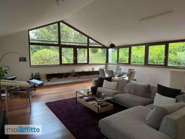 Appartamento arredato con terrazzo Appiano Gentile