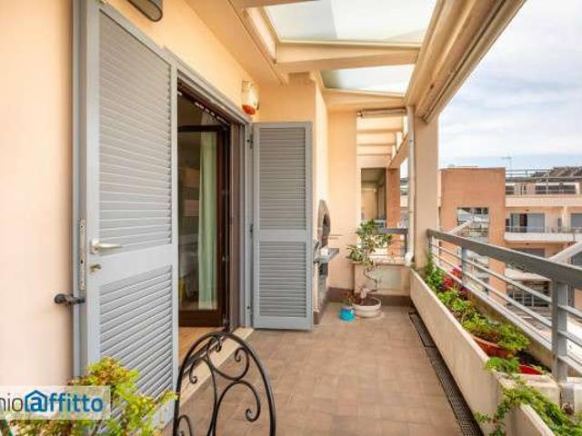 Appartamento arredato con terrazzo Appio latino, appia nuova, appio pignatelli, capannelle