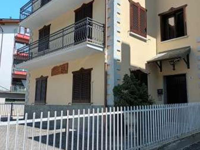 Appartamento arredato con terrazzo Aprica