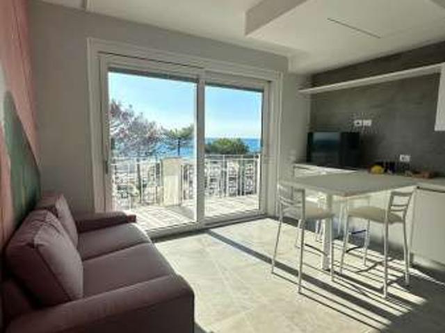 Appartamento arredato con terrazzo Ardore marina