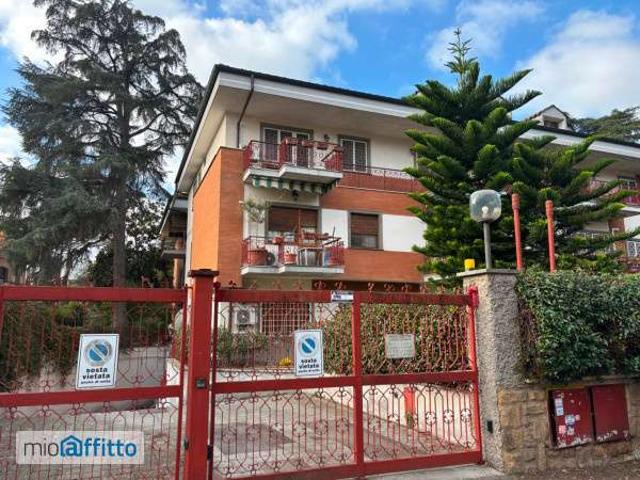 Appartamento arredato con terrazzo Ardeatino, colombo, garbatella